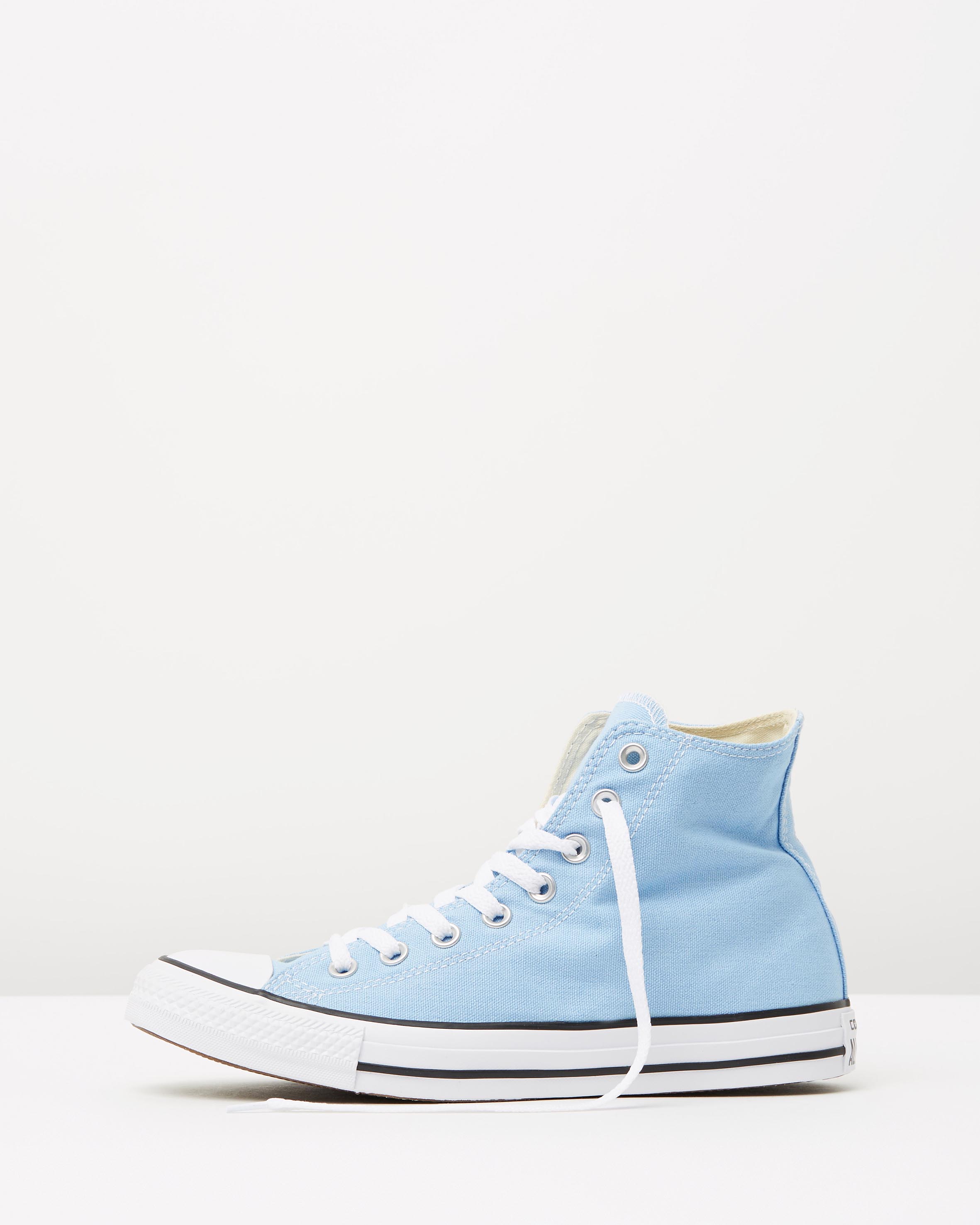 chuck taylor all star blue