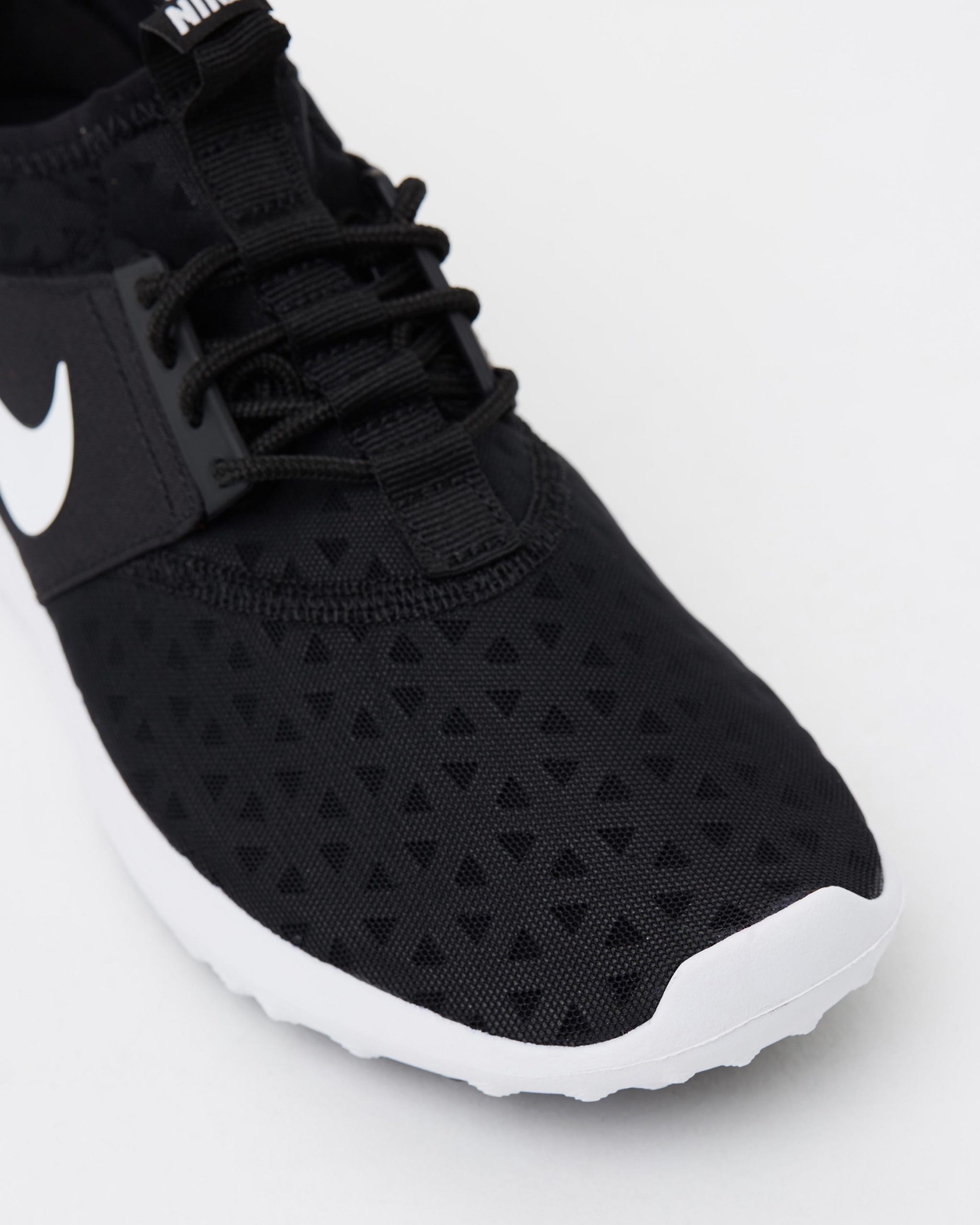 nike juvenate sneaker