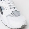 Nike Mens Air Huarache White Wolf Grey 4