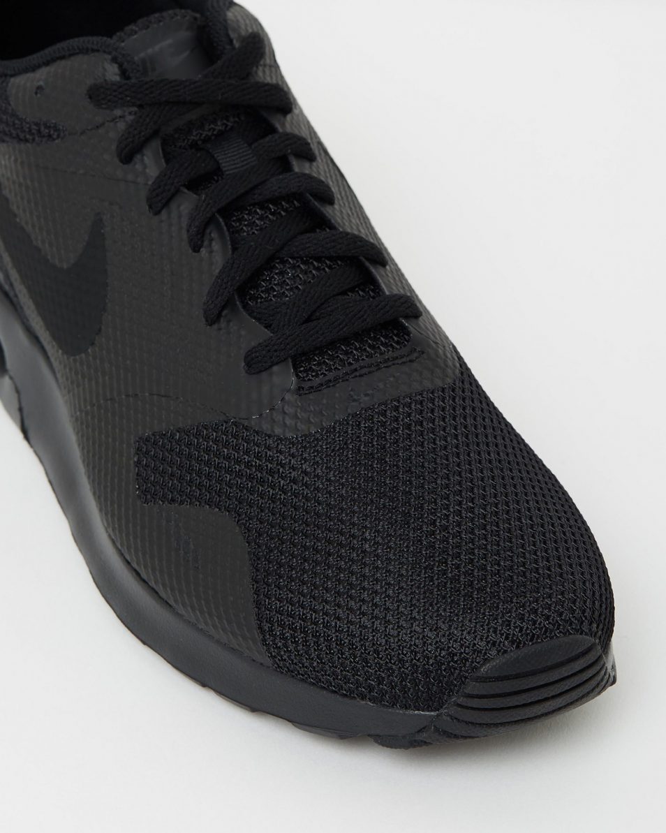 Nike Air Max Tavas Black Black 4